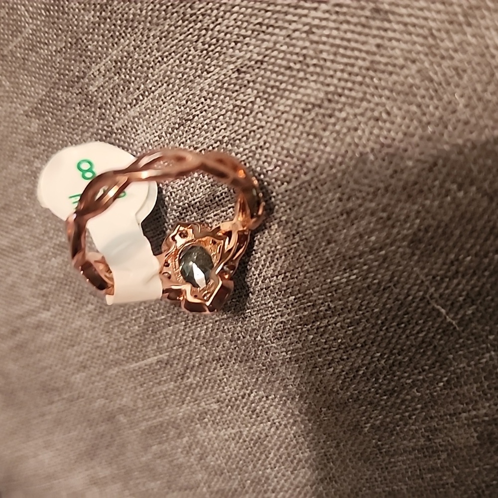 Bomb Party Ring - Picture 7 of 7